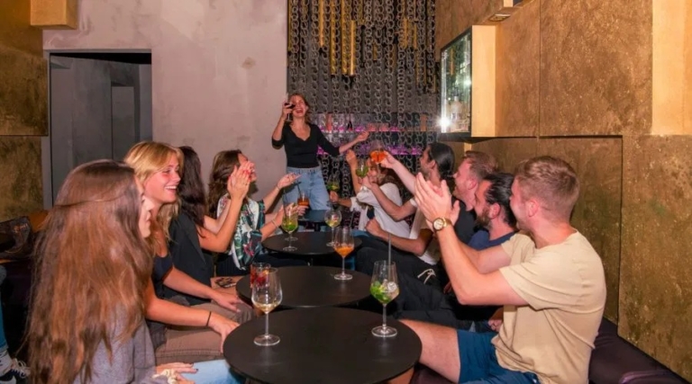 Florence Tipsy Tour – Bar Crawl & Nightlife Experience in the Historic Center
