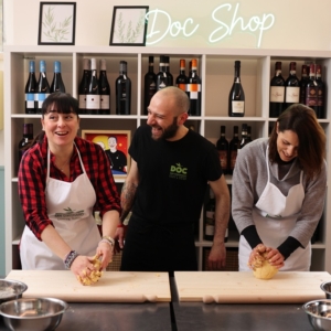 Quick Fresh Pasta Cooking Class with Starred Chef near the Historic Center of San Gimignano