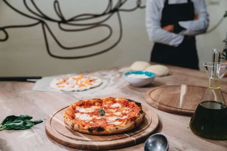 Pizza & Tiramisu Cooking Class in Florence City Center – Authentic Neapolitan Experience (Small group)
